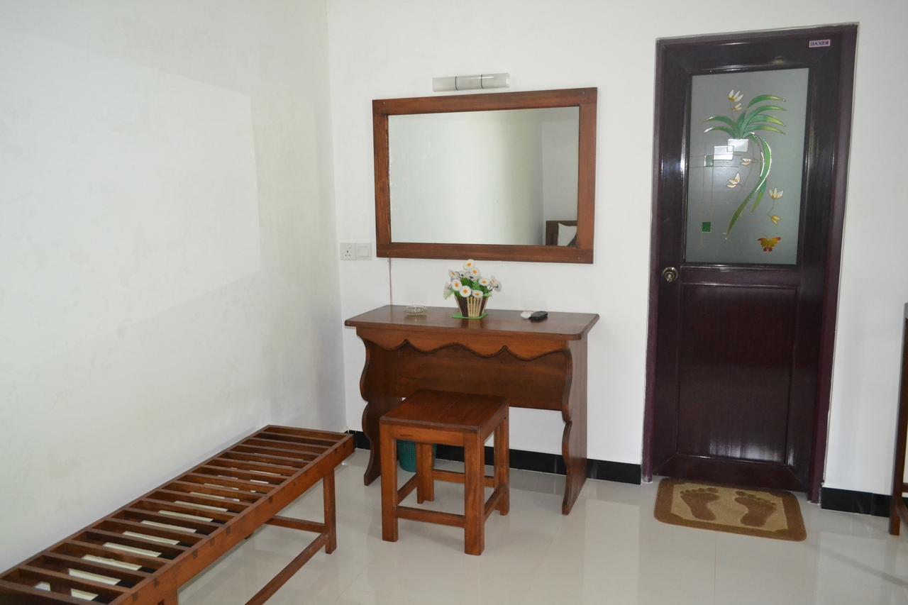 Sigiri Holiday Inn Inamaluwa Zimmer foto